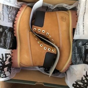 Men’s size 8.5 Timberland Construction work boot